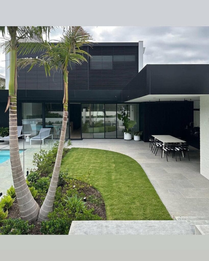 344788891 660255929262639 800196925669398168 N