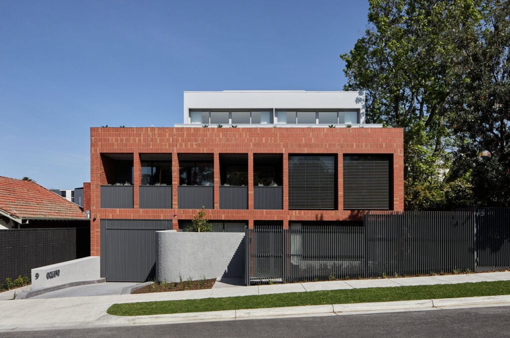 Oceano hampton by lowe living issue 17 feature the local project image 13